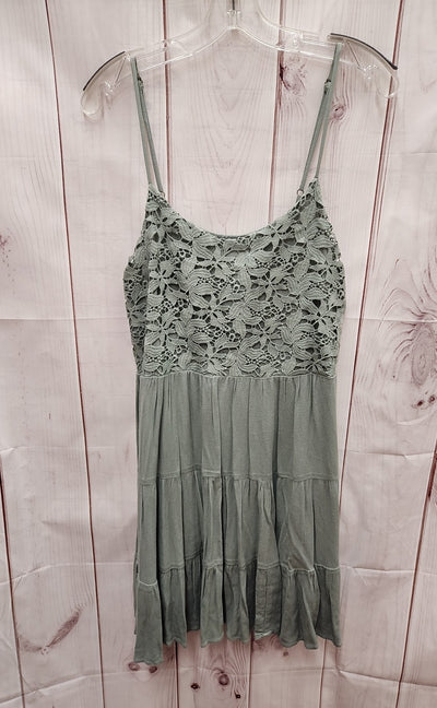 Hayden Women's Size M Olive Green Dress