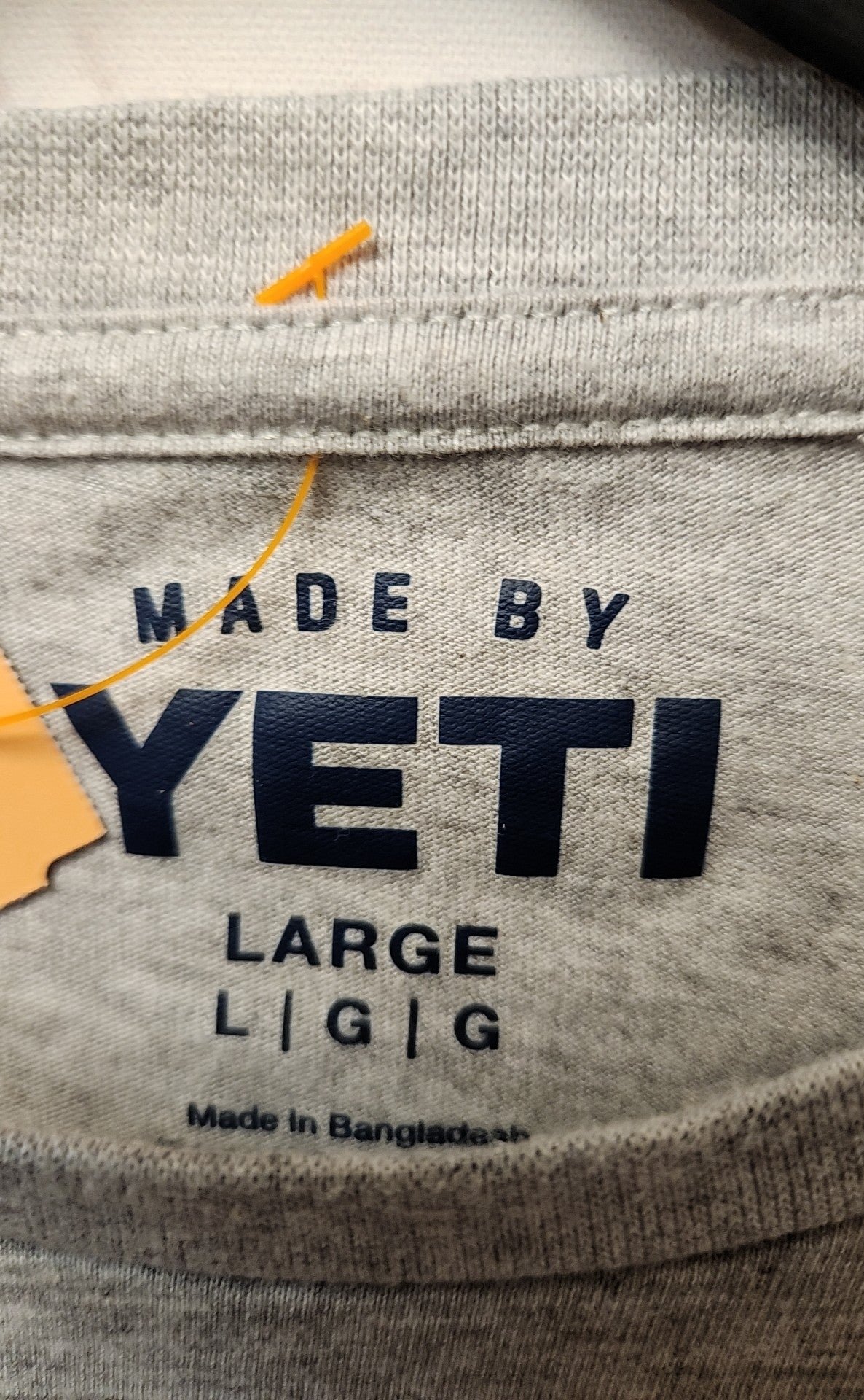 Yeti Men's Size L Gray Shirt