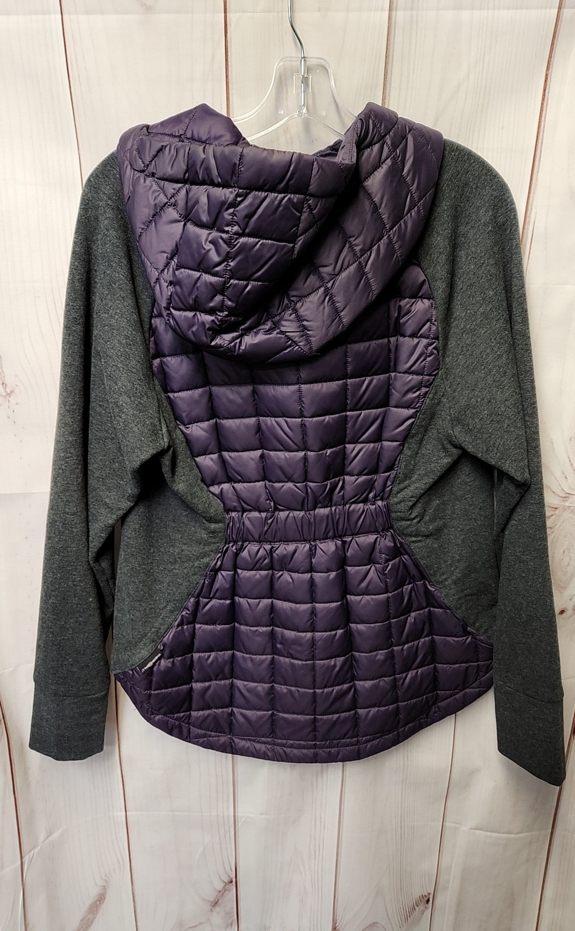 North Face Women's Size L Purple Jacket