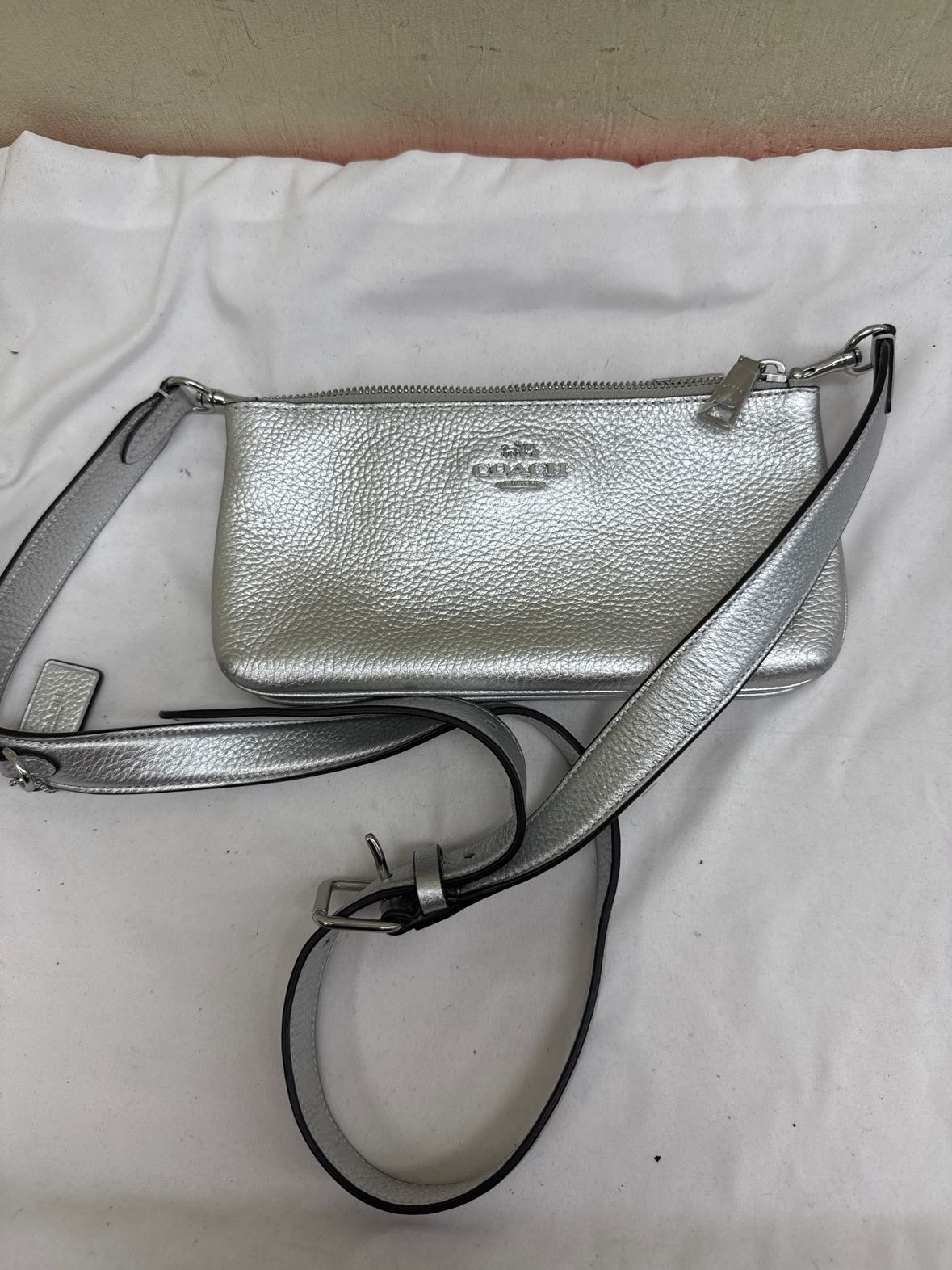 Coach CN496 Silver Leather Double Zip Crossbody Purse Bag