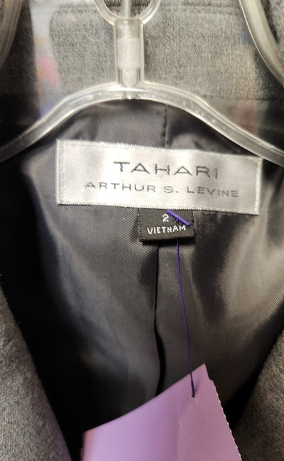 Tahari Women's Size 2 Gray Blazer