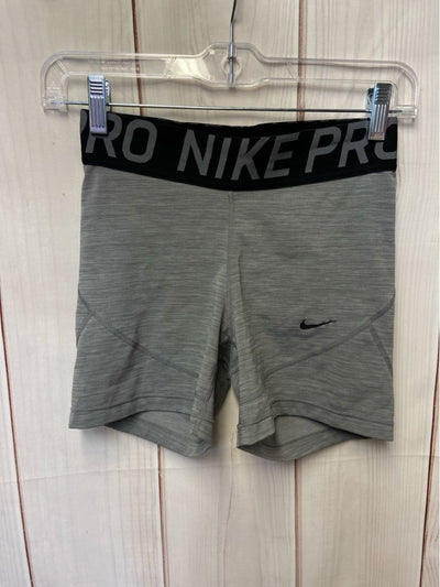 Nike Women's Size M Gray Shorts