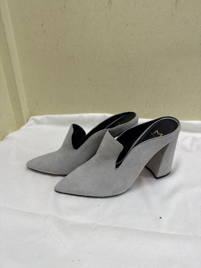Marc Fisher Women's Size 7-1/2 Gray Pumps Shoes