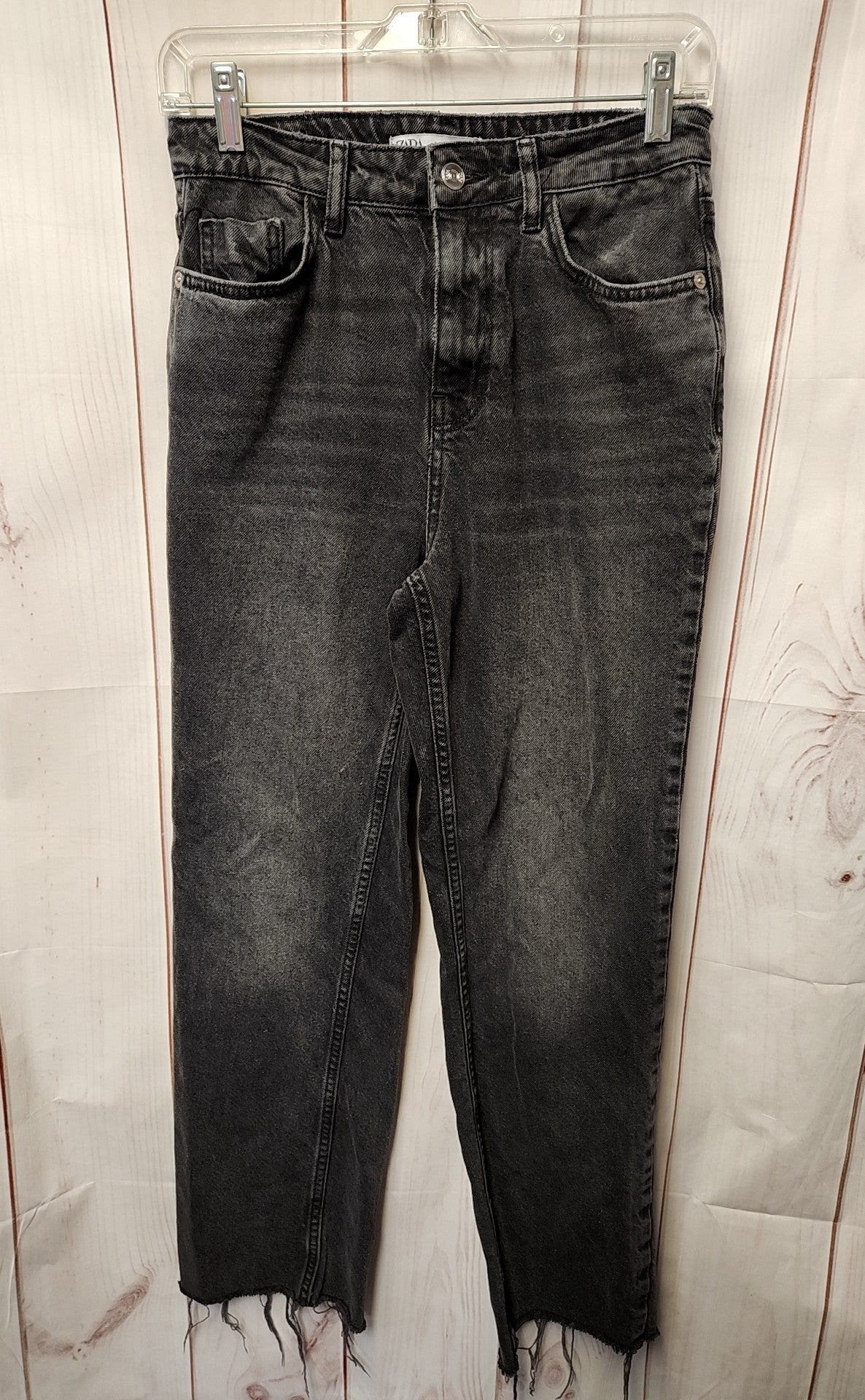 Zara Women's Size 27 (3-4) Black Jeans