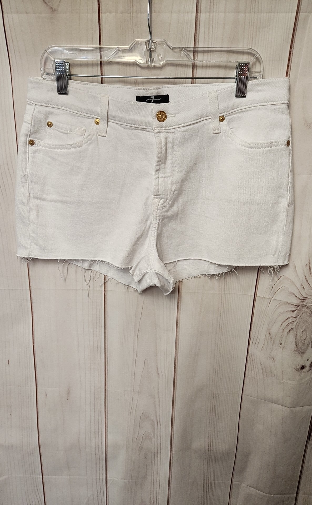 NWT 7 For All Mankind Women's Size 31 (11-12) White Shorts