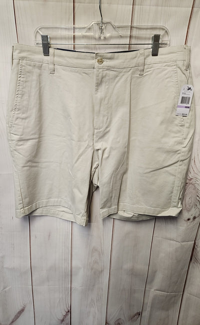 NWT Nautica Men's Size 38 Beige Shorts