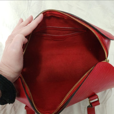 COA Louis Vuitton Epi Red Soufflot Papillion with Pouchette Pouch Purse Bag