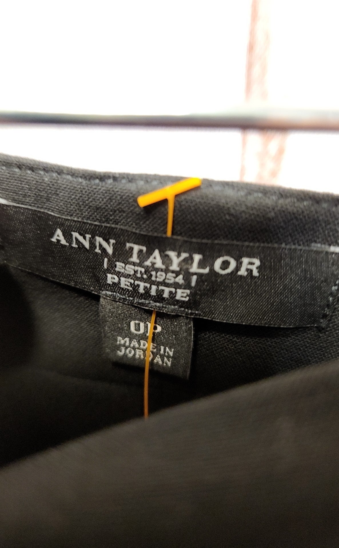 Ann Taylor Women's Size 0 Petite Black Skirt