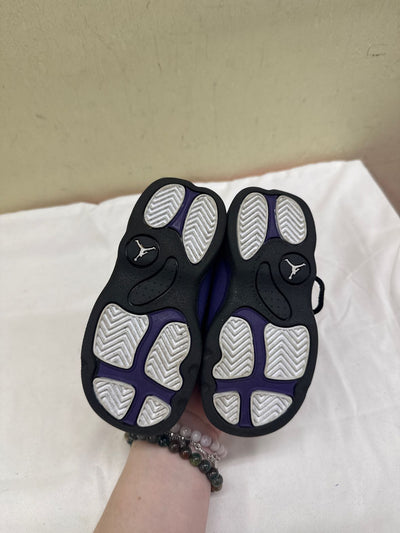 Air Jordan Boy's Size 8 Black Sneakers
