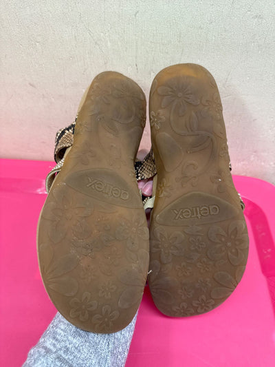 Aetrex Women's Size 40 = 9-1/2 Brown Sandals