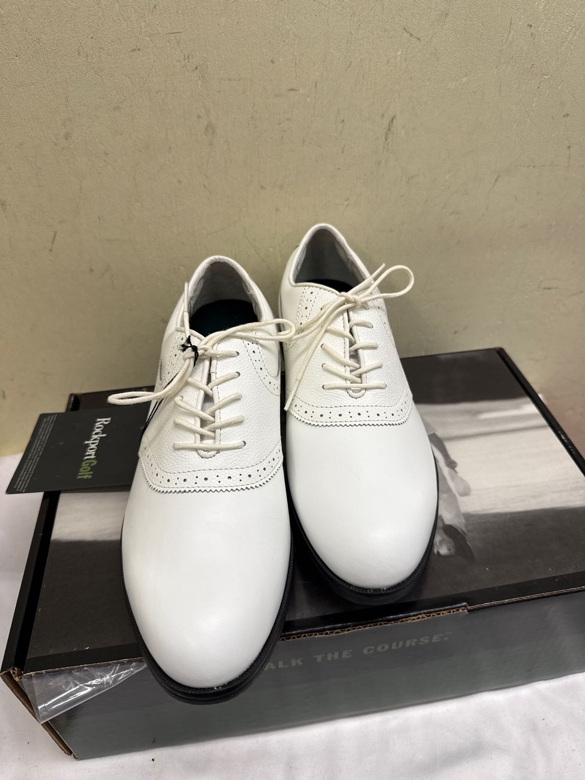 NIB Rockport Men's Size 8-1/2 White Leather Golf Shoes