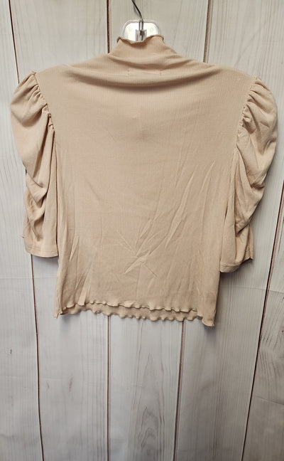 BB Dakota Women's Size XS Beige Short Sleeve Top