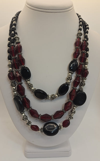 Black & Red Beaded Necklace