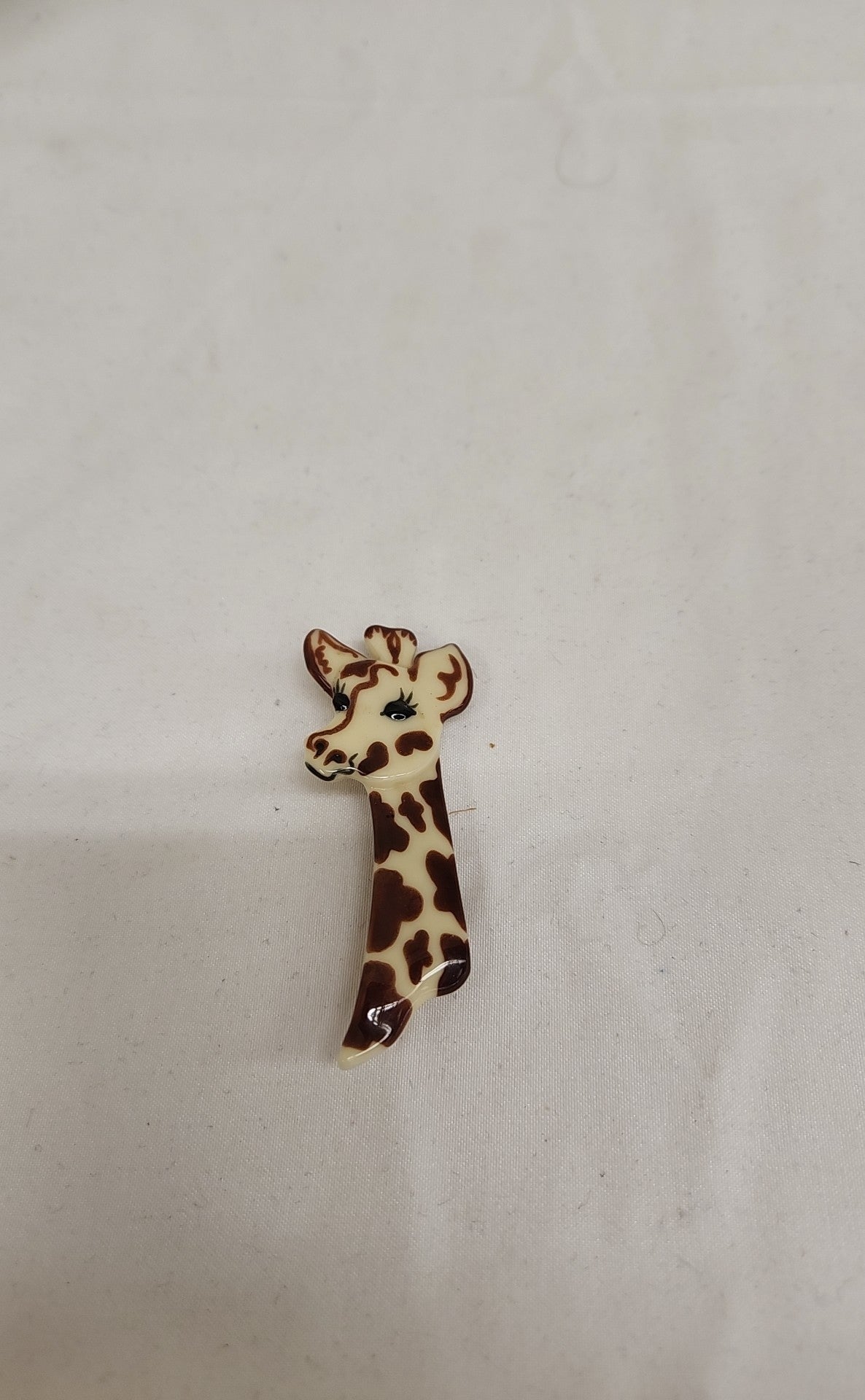 Giraffe Brooch Pin