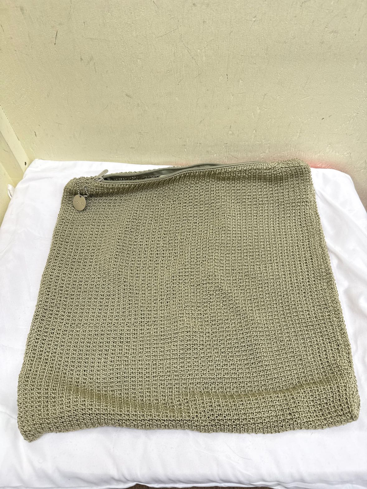 The Sak Green Pouch