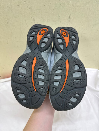 Merrell Women's Size 8 Light Blue Slippers