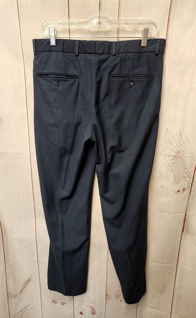 Dockers Men's Size 32x30 Navy Pants