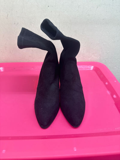 Stuart Weitzman Women's Size 8 Black Boots