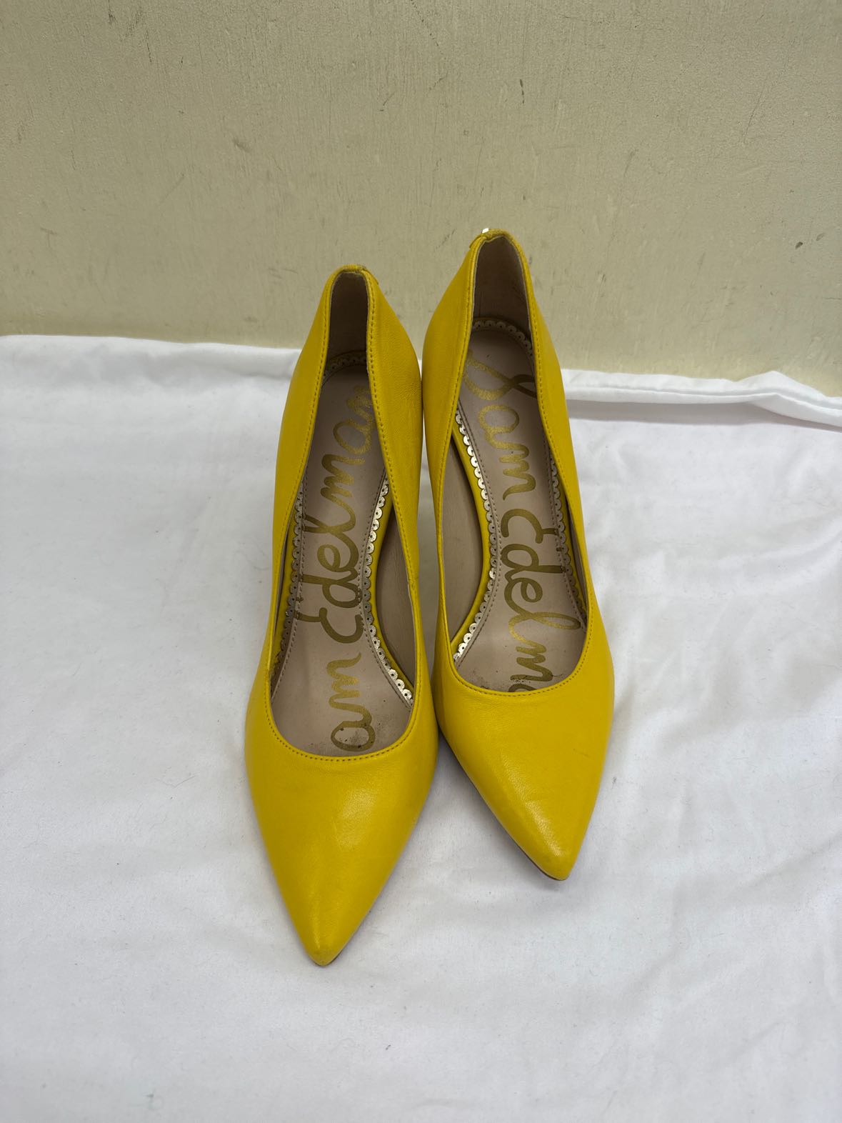 Sam Edelman Women's Size 7 Yellow Pumps Shoes