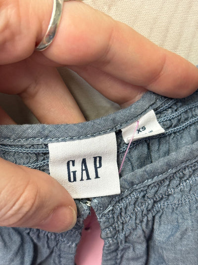 Gap Women's Size XS Gray Sleeveless Top