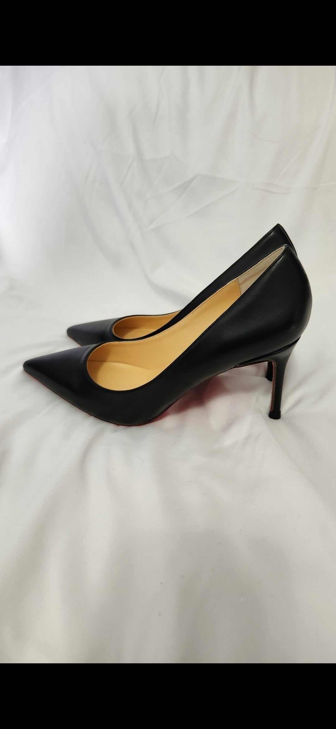 Christian Louboutin Women's Size 38 = 7-1/2 Black Leather Pumps Shoes Classic