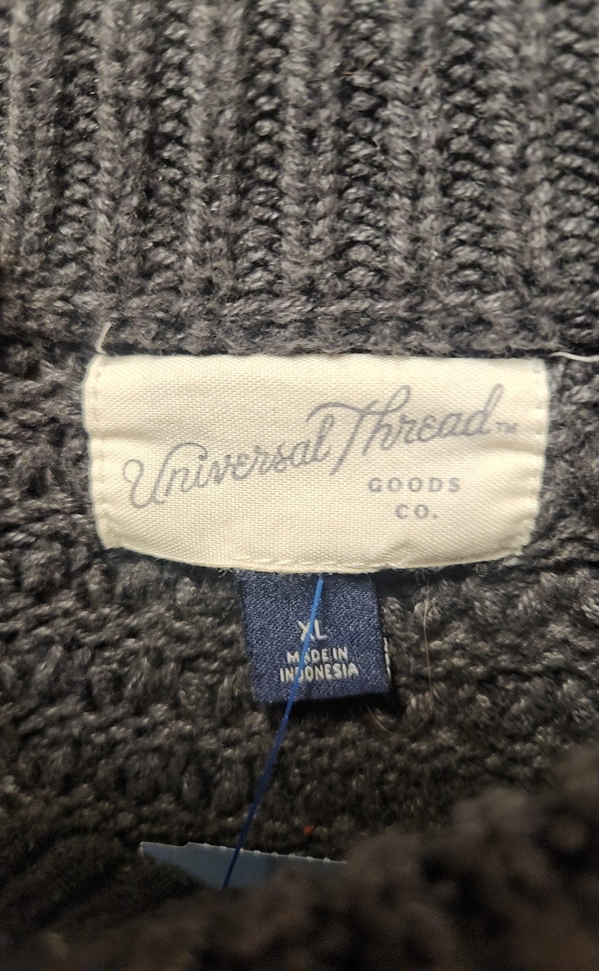 Universal Thread Women's Size XL Gray Sweater