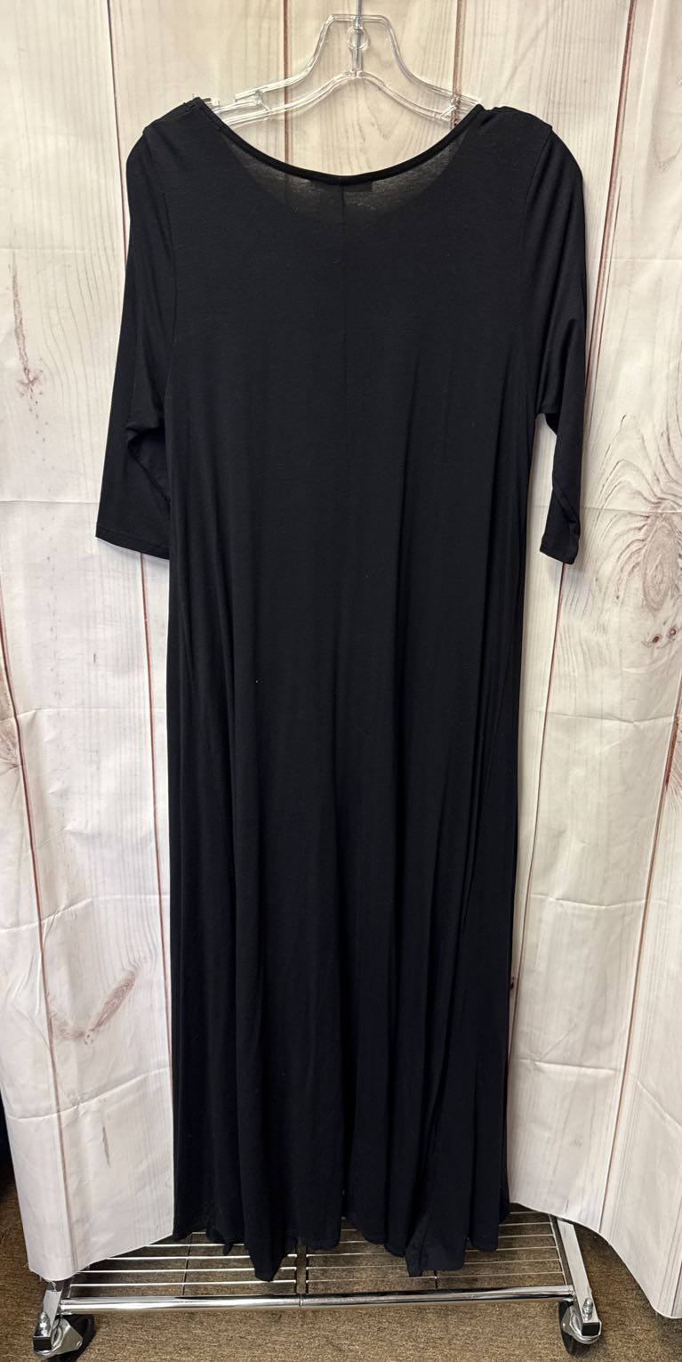 Love I n Women's Size S Black Dress