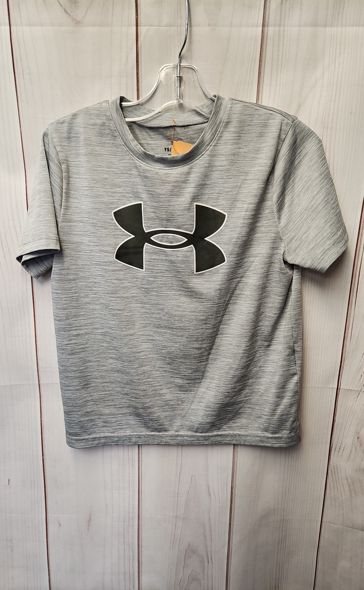 Under Armour Boy's Size 8 Gray Shirt