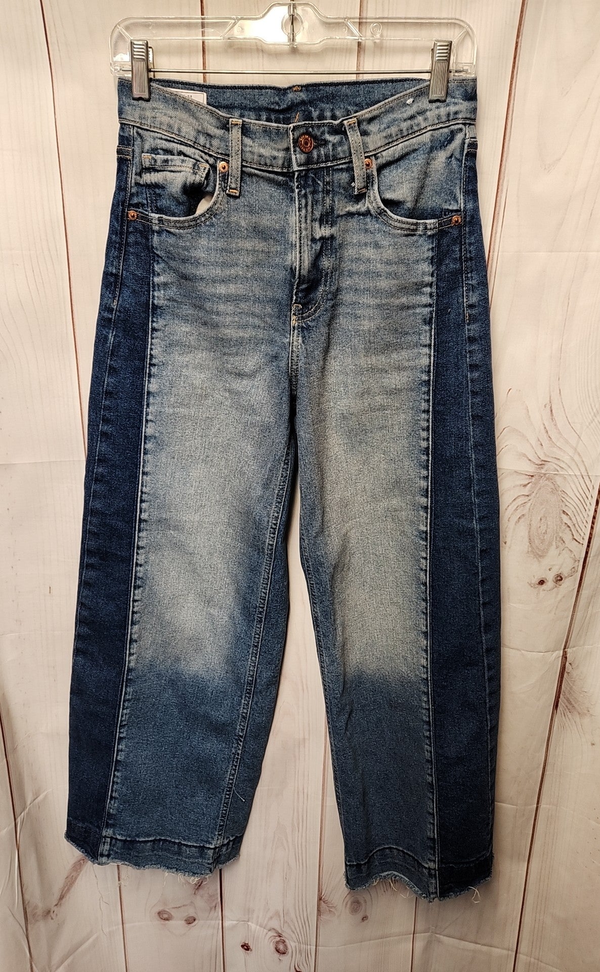 Gap Women's Size 26 (1-2) Blue Jeans High Rise Stride