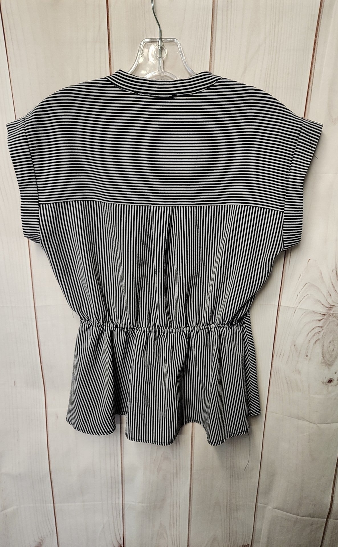 Monteau Women's Size L Navy Sleeveless Top