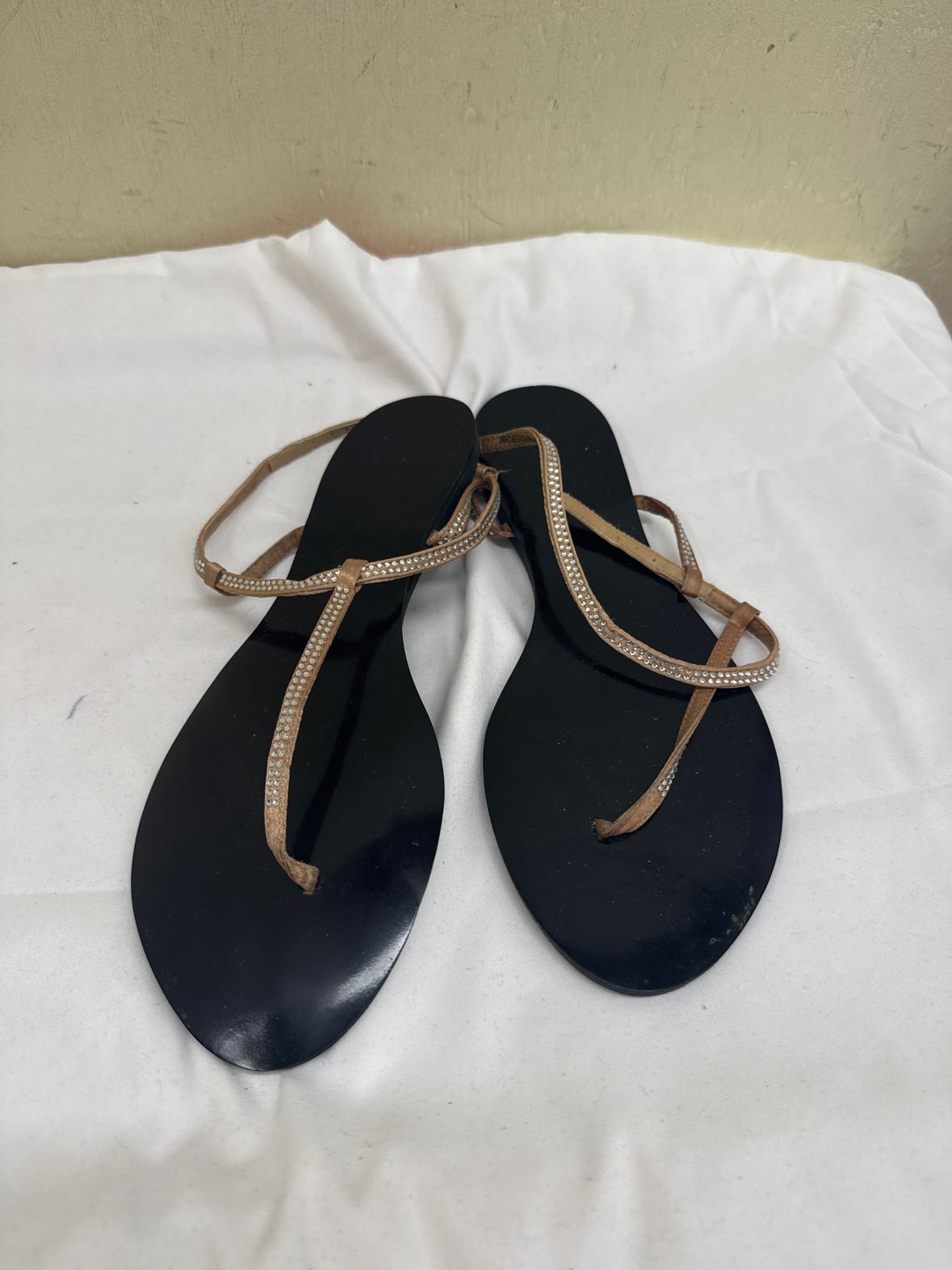 Express Women's Size 10 Black Sandals Shoes