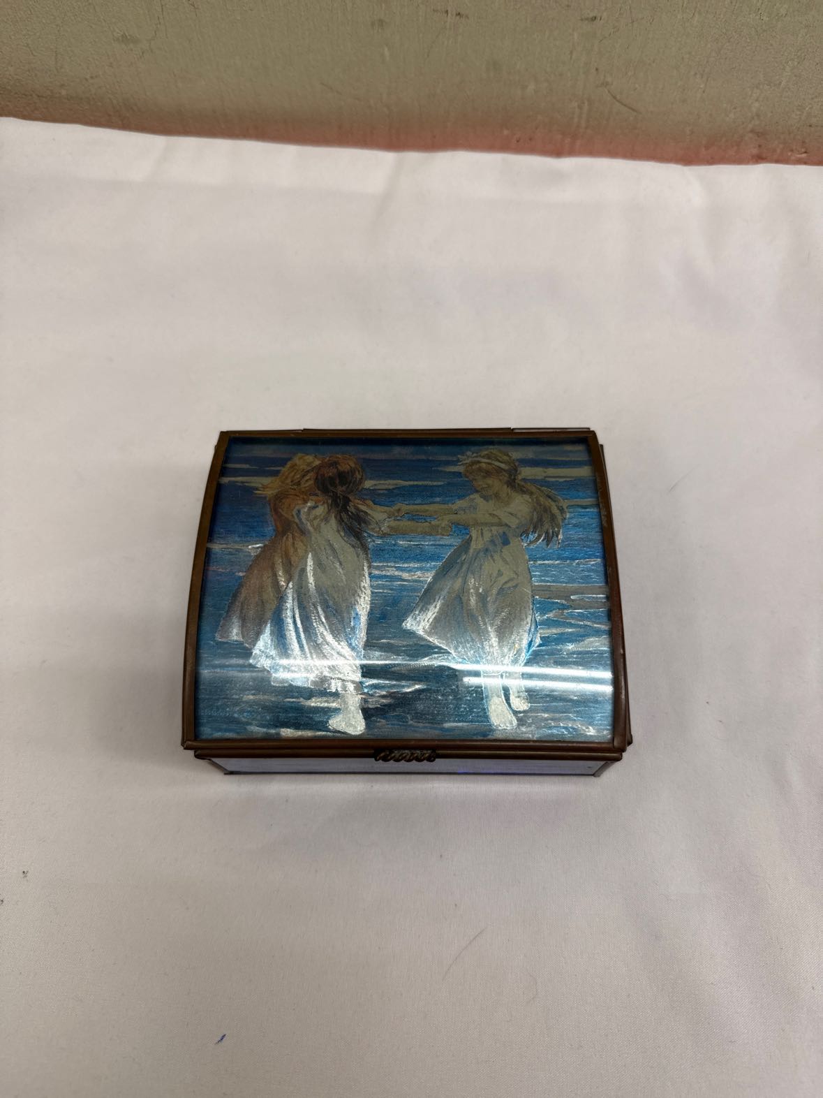 Enesco Corp. Blue Glass Trinket/Jewelry Box