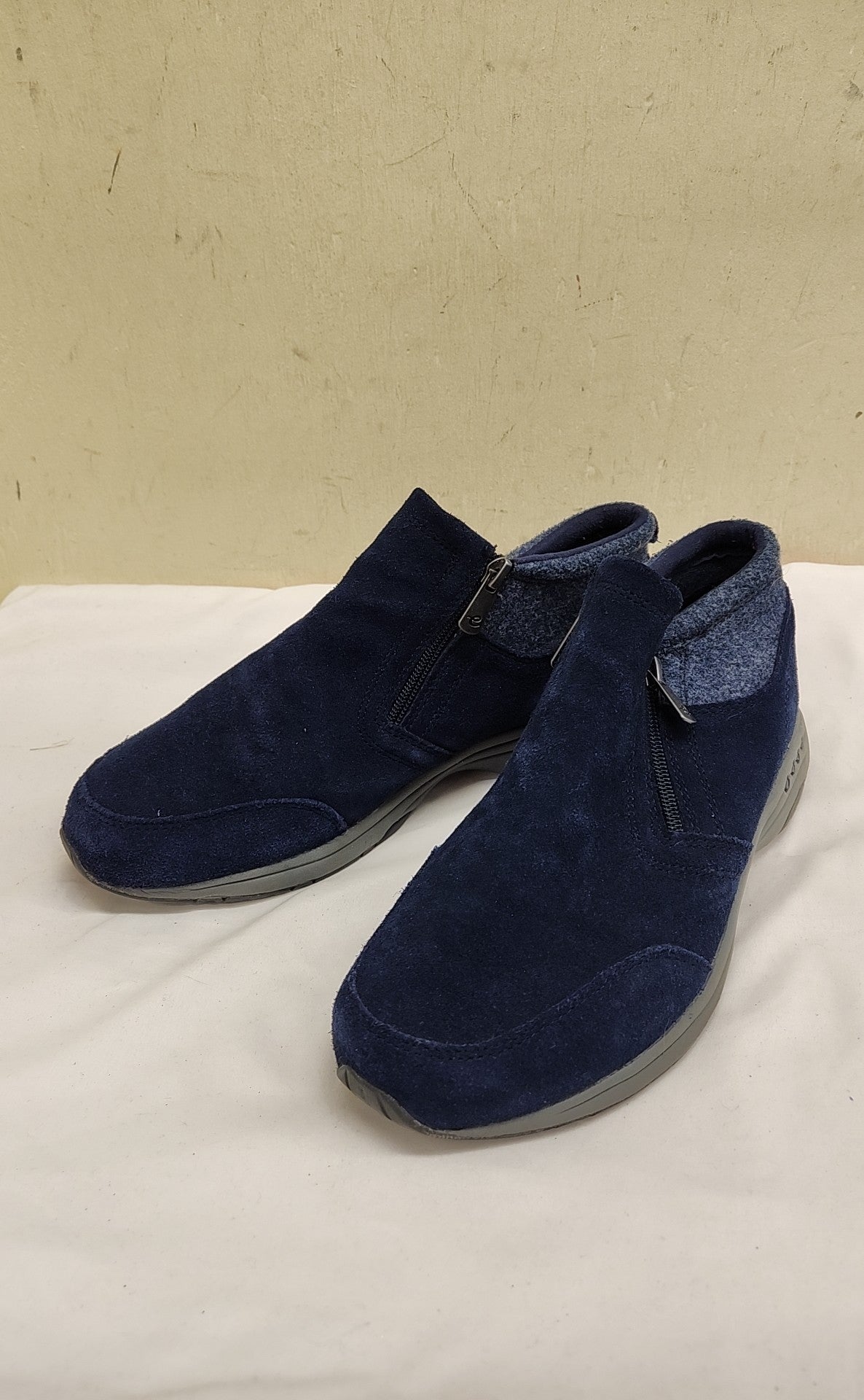 Easy Spirit Women's Size 9-1/2 Blue Flats Shoes