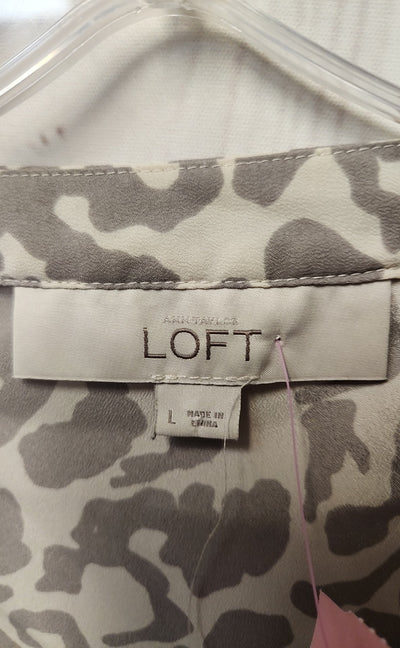 Loft Women's Size L Gray Animal Print Short Sleeve Top