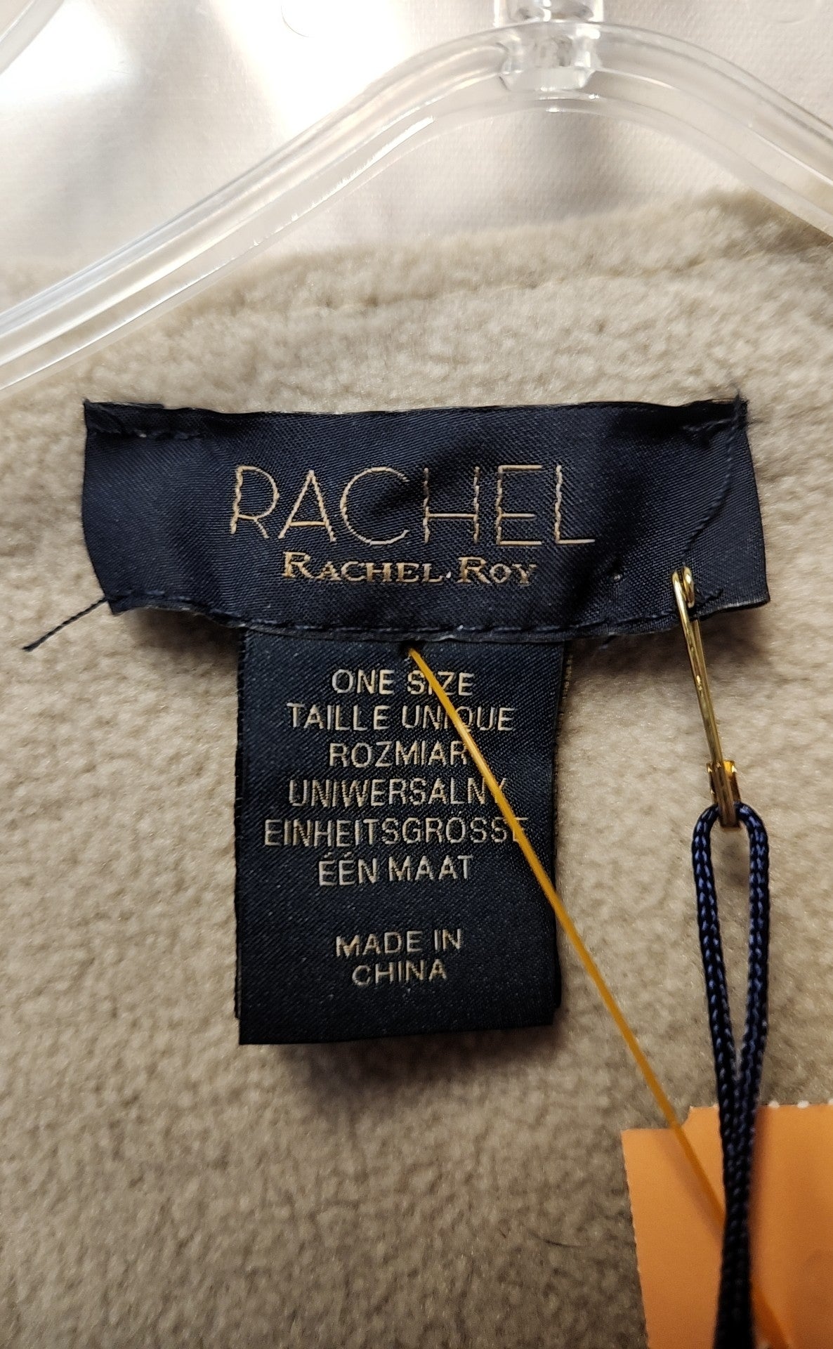 NWT Rachel Women's Size One Size Beige Animal Print Shawl