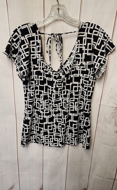 Essentials By Milano Women's Size S Black Short Sleeve Top
