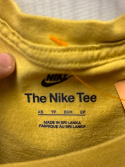 Nike Men's Size XS Yellow Shirt
