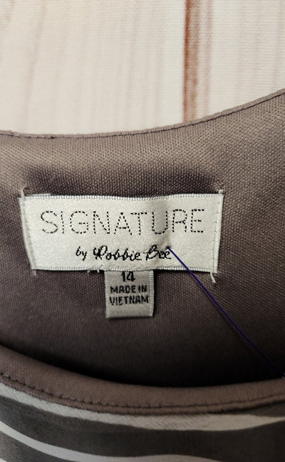 Signature by Robbie Bee Women's Size 14 Gray Dress