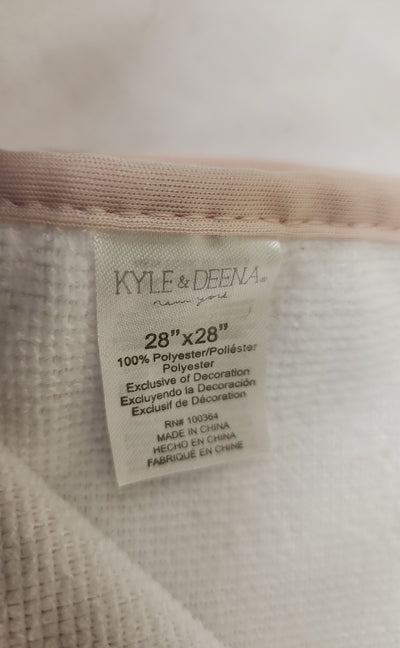 Kyle & Deena White Blanket 28x28