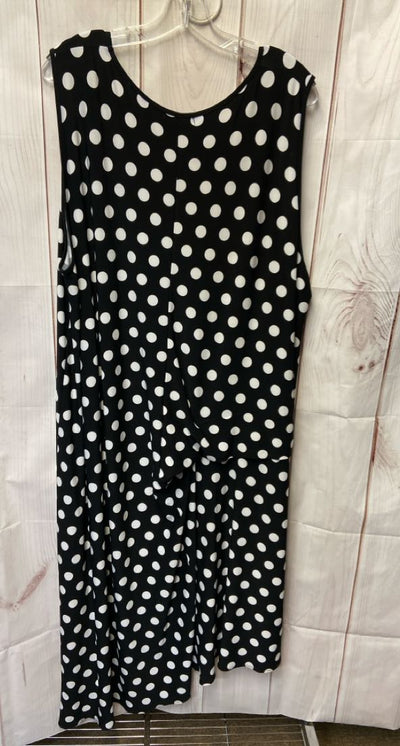 Comfy Women's Size 3X Black Polka Dot Dress