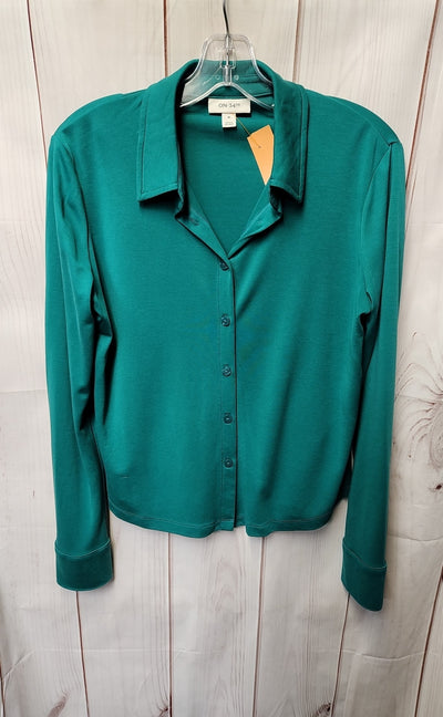 On 34th Women's Size M Green Long Sleeve Top