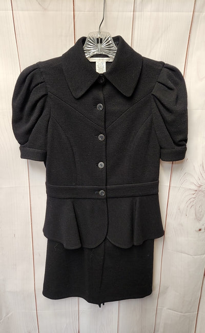 Diane VonFurstenberg Women's Size 4 Black Skirt Set