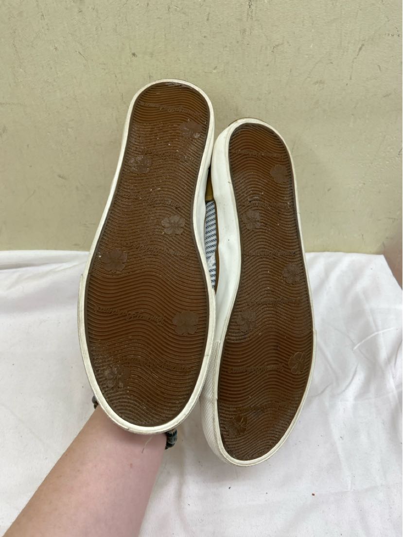 Tommy Bahama Women's Size 9-1/2 White Stripe Flats