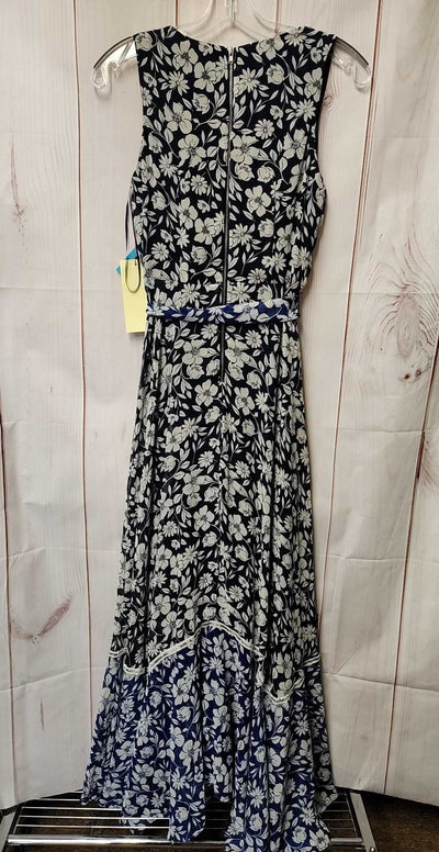 NWT Gabby Skye Women's Size 4 Navy Floral Dress
