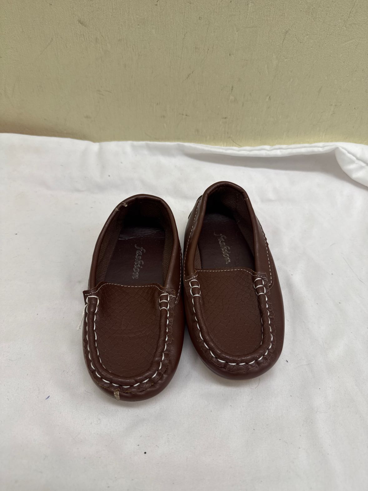 Fashion Boy's Size 11-1/2 Brown Shoes