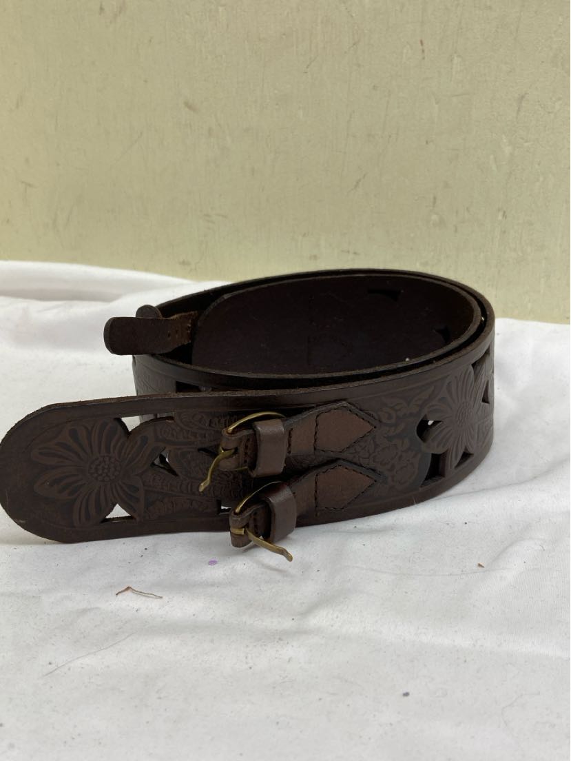 Size S Brown Leather Belt