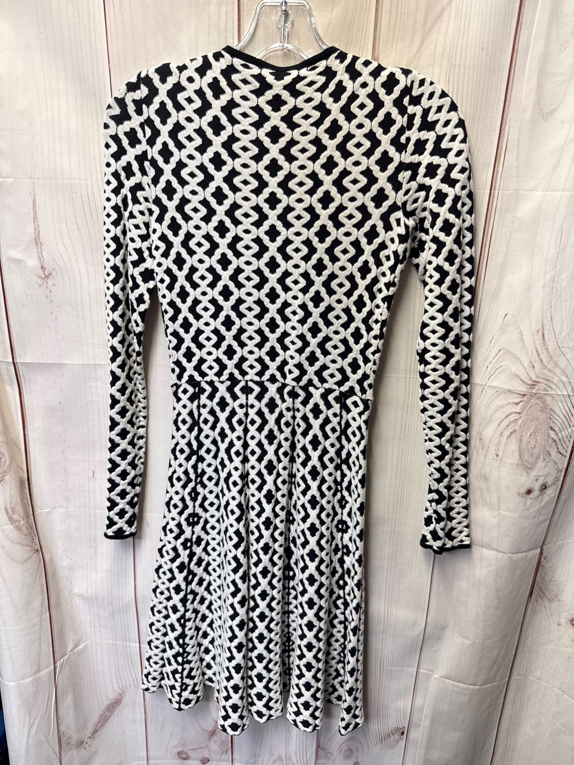 INC Women's Size Petite White & Black Dress