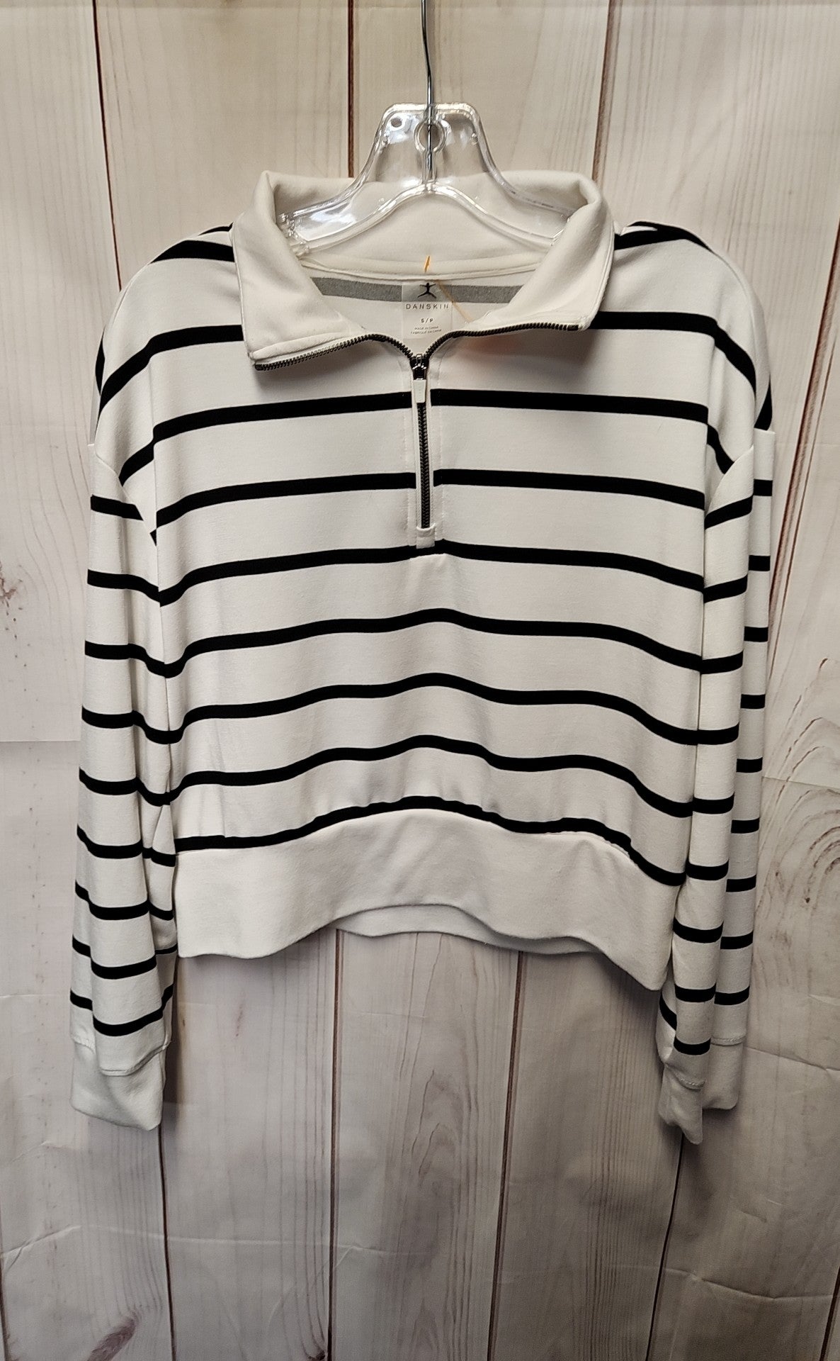 Danskin Women's Size S White Sweatshirt