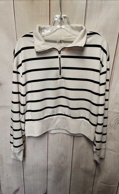 Danskin Women's Size S White Sweatshirt