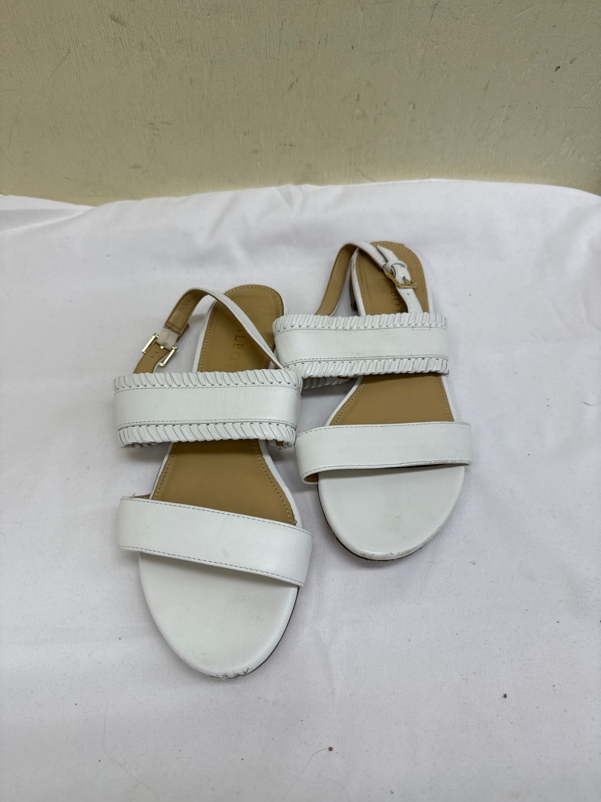 Talbots Women's Size 6 White Sandals Shoes